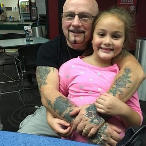 Meet your Posher, Victor